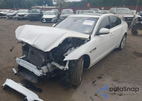 2016 Jaguar Xf 35T Prestige from USA, damaged, VIN SAJBK4BV1GCY22299